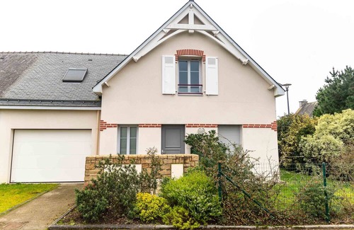 Carnac House | TI ANNA HOUSE