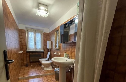 Fino Mornasco Apartment | Appartamento con Tutti i Comfort