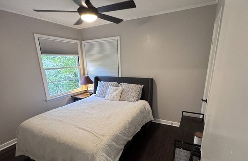 Nacogdoches House | The Guesthouse at Casa Colina