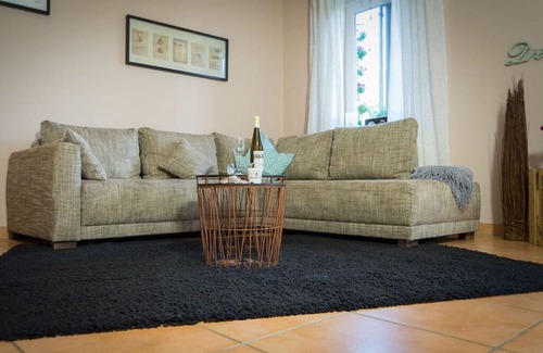 Bad Salzig House | Holiday apartment Niel family