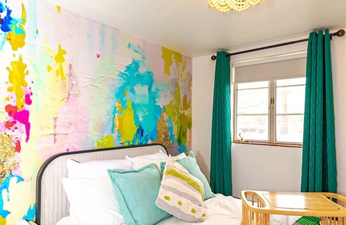 San Clemente House | Historic Central Tucson Casa Clemente minutes from Downtown, UofA Pet Friendly