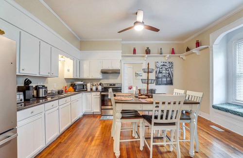 Sumter House | Sumter Vacation Rental in Historic District!