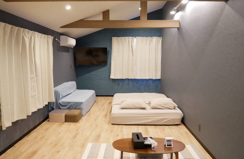 Amami House | HOODRoom 202 4 person plan / Amami Kagoshima