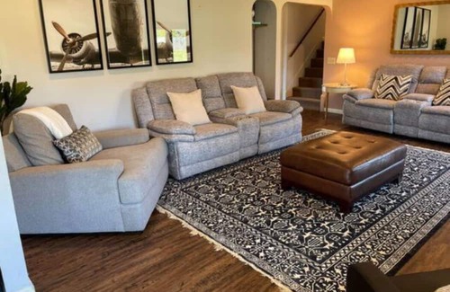 Dayton House | Family & Friends 5 Acre Estate Close to Everything