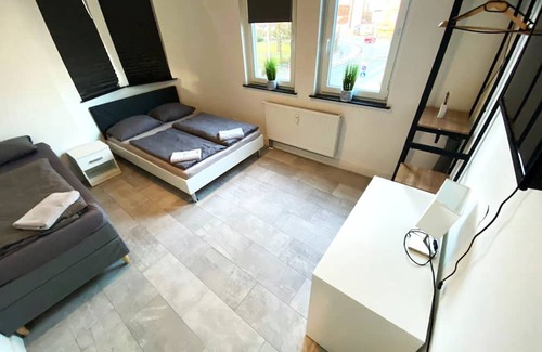 Hemelingen Apartment | Royal Apartment OG