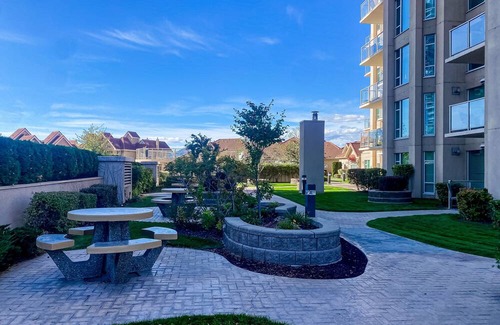 North End Apartment | Beachfront condo in great location with hot tub, pool, sauna, gym, beach views