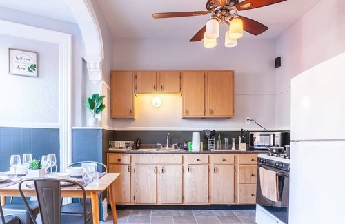 Front Park House | Buffalo - Prospect 4