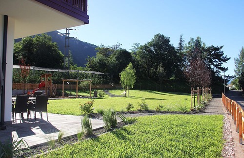 Terlano Apartment | Apartment 'Residence Egger Apt A' with Mountain View, Wi-Fi and Air Conditioning