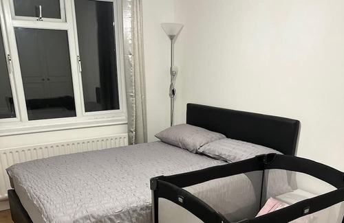 South Ockendon House | Cosy 2 Bed House!