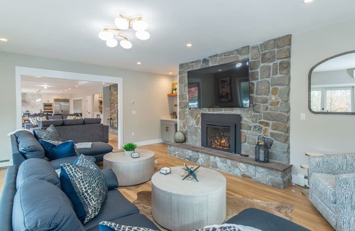 Middleville House | Countryside house with pool, hot tub, sauna
