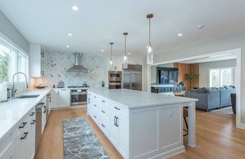Middleville House | Countryside house with pool, hot tub, sauna