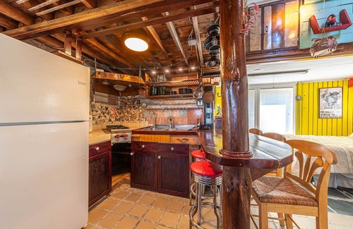 Nags Head House | K1216 Love Shack! 1 BR Beachside Oasis in Nags Head, NC! Pets Welcome!