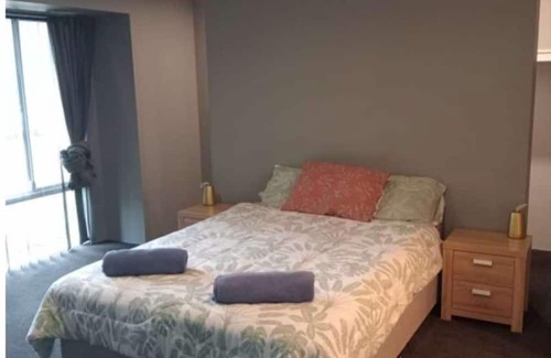 Golden Bay House | 4BR Family Home Close to Beach with Free WiFi