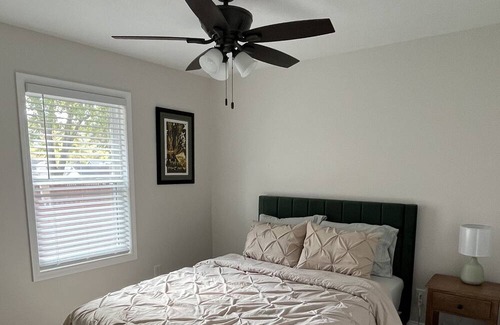 Parkersburg House | Cozy 2 Bedroom Home Near Hospitals and Interstate