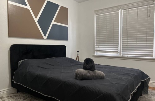 West University House | Reno/Tahoe by DT&UNR w/ Game room -pool table, skeetball, basketball, dart board