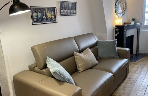 Dreux Apartment | Dreux #6 - Charming studio under the roof