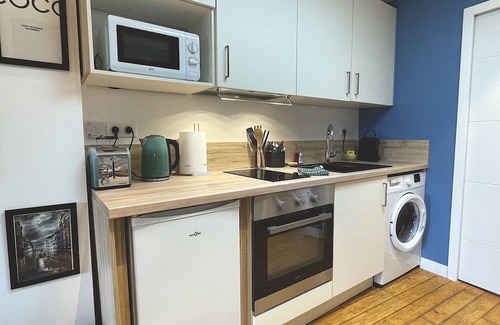 Dreux Apartment | Dreux #6 - Charming studio under the roof