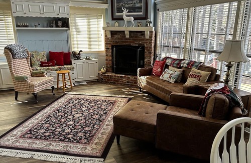 Pine Mountain Ski Chalet | Inviting Lakeview Chalet, Amenities,Near Callaway