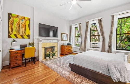 Harlem Apartment | Newly Listed Brownstone 2BR on Historic St