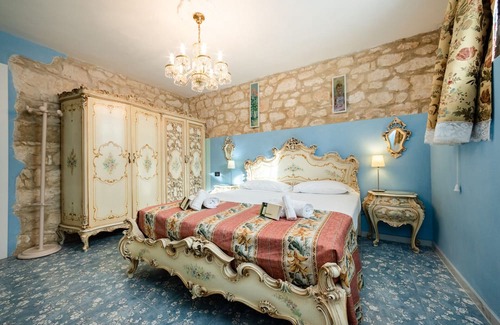 Est Apartment | Stanza La Veneziana - Villa Angelina - Pet Friendly