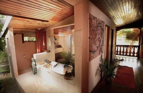 Piaye House | Balenbouche Estate