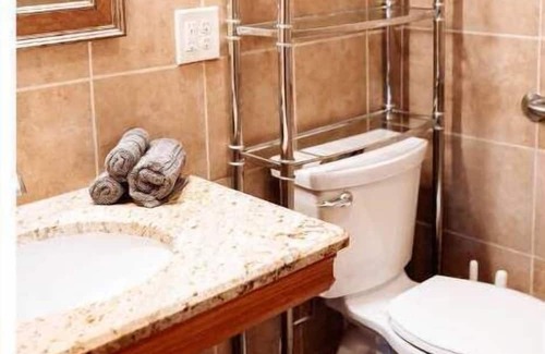 Fairlawn House | Winter Home in Fairlawn