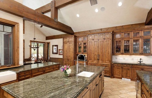 Snowmass Village House | Large Ski-in/Ski-out Snowmass Village Home