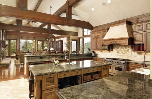 Snowmass Village House | Large Ski-in/Ski-out Snowmass Village Home