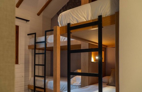 Villa Catedral Bed & Breakfast | Room in Cerro Catedral village, Bariloche