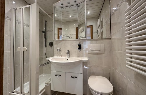 Ditzingen Apartment | Happy Home Ditzingen, Stuttgart, Leonberg