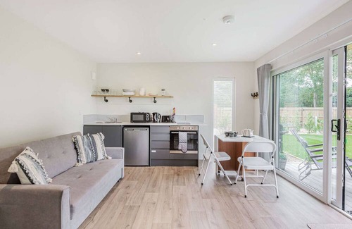 Toppesfield Cabin | City to Country Retreat Luxury Lodge with Hot Tub