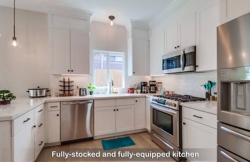 Imperial Beach House | Brand-New, Modern 3BR Home w/ Huge Garage: 5-Mins to Beach, 15-Mins to Downtown