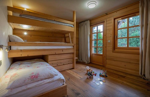 Combloux Ski Chalet | Chalet Pahar 360 - family stay 9p spa and Mont Blanc views - OVO Network