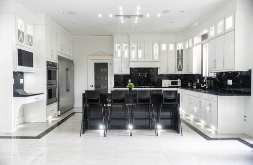 Newton Villa | Hidden Hills Luxury Estate