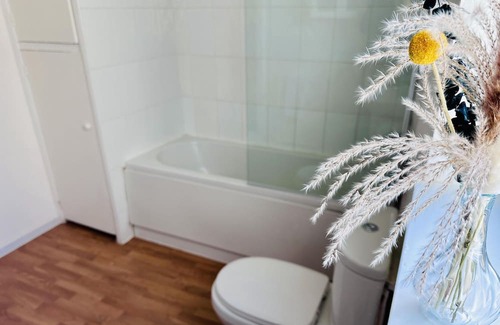 Kirkdale House | Stunning 2-Bed House in Liverpool