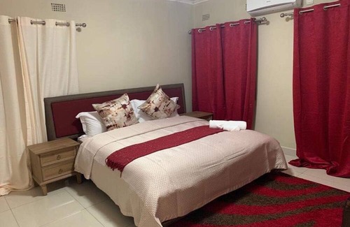 Lusaka Apartment | Executive 3 bedrooms fully furnished apartment close to amenities