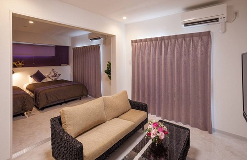 Itarashiki House | Sunrise Suite Capacity 15 people nonsmoking / Shimajiri-gun Okinawa