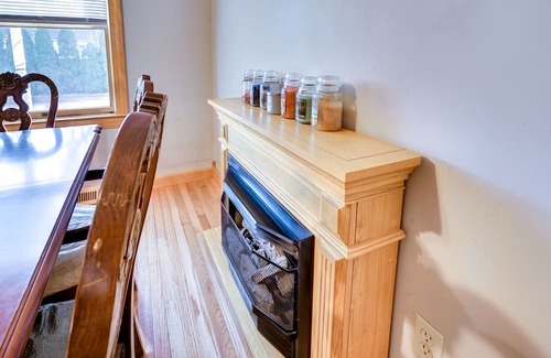 Imlaystown House | Pet-Friendly New Egypt Home w/ Patio + Grill