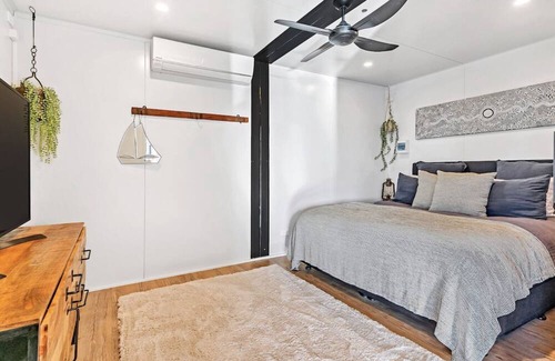 Alice House | The Clarence ~ Romantic Luxury accommodation in Alice NSW