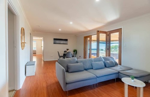 Hallett Cove House | Sandison Serenity A Poolside Escape for Families