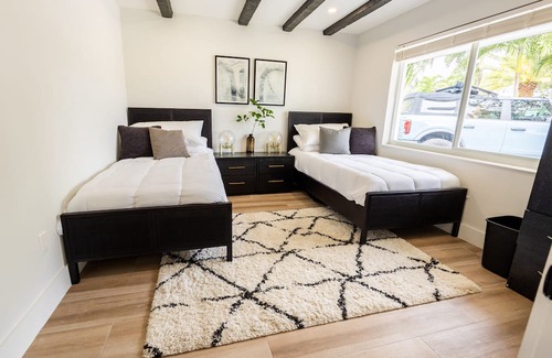 Deerfield Beach House | Beach House in Deerfield Beach w/ Pickleball Court, Outdoor Cinema, Sleeps 10.