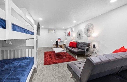 North End House | North End Retreat by Velo