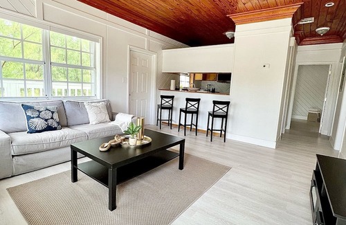 Alice Town Apartment | Bimini Vacation Apartment - Apt #2