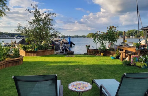 Fenton Apartment | Tiny Home Living on Lake Fenton