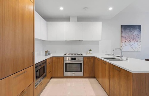 Historic Core House | Level South Olive- One Bedroom Suite & Office