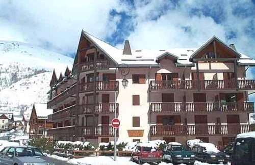 Valloire Apartment | Resort center, terrace, tv, ski locker, 45m², Valloire