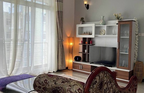 Mbweni Apartment | Modern & Comfortable 2Bed/2Bath w/Seaview: 10mins from Stone Town and Beaches