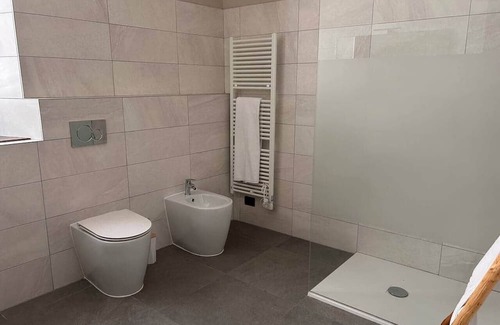 Volta Mantovana Bed & Breakfast | Stanza d'epoca (Volta Mantovana) Stanza in dimora two steps from Lake Garda
