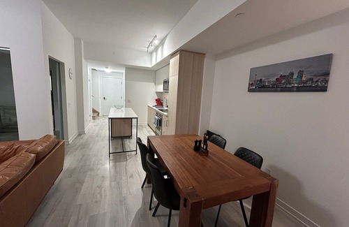 Port Credit House | Chic retreat in the heart of Beautiful Port Credit