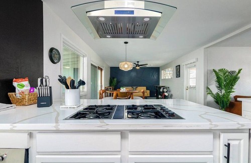 New Papago Parkway House | Casa de Encanto Private Pool Arizona Oasis +Pet Friendly